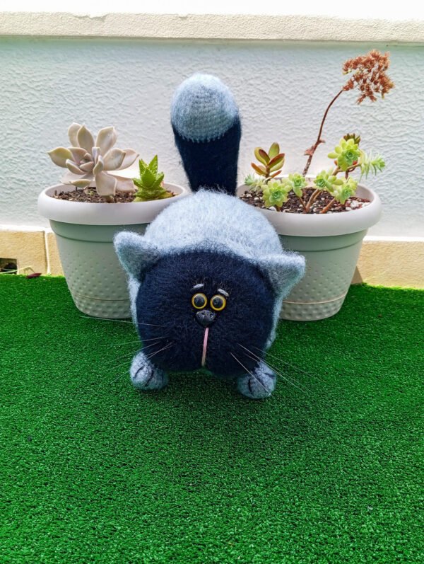Gato Fofo Cinza e Preto